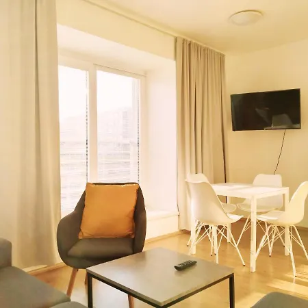 아파트 Yellow 오스트라바